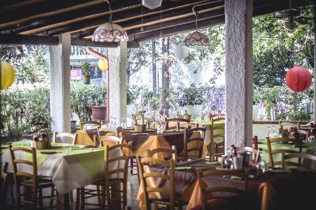 Villaggio La Pantera Rosa สกาเลอา ภายนอก รูปภาพ