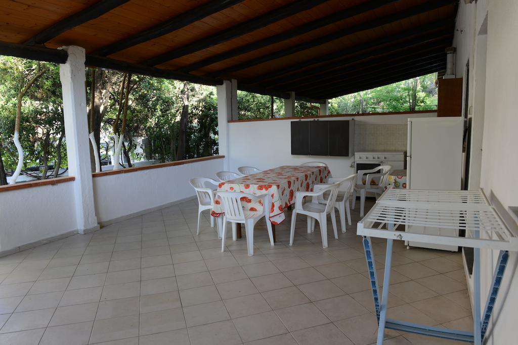 Villaggio La Pantera Rosa สกาเลอา ห้อง รูปภาพ